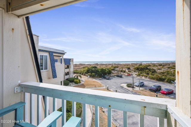 1904 E Fort Macon Road 332, Atlantic Beach, NC 28512