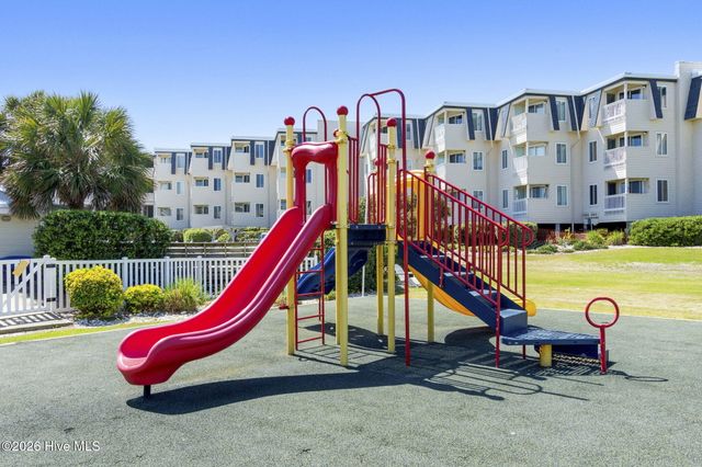 1904 E Fort Macon Road 332, Atlantic Beach, NC 28512