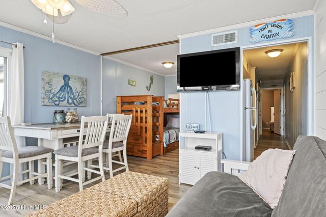 1904 E Fort Macon Road 332, Atlantic Beach, NC 28512