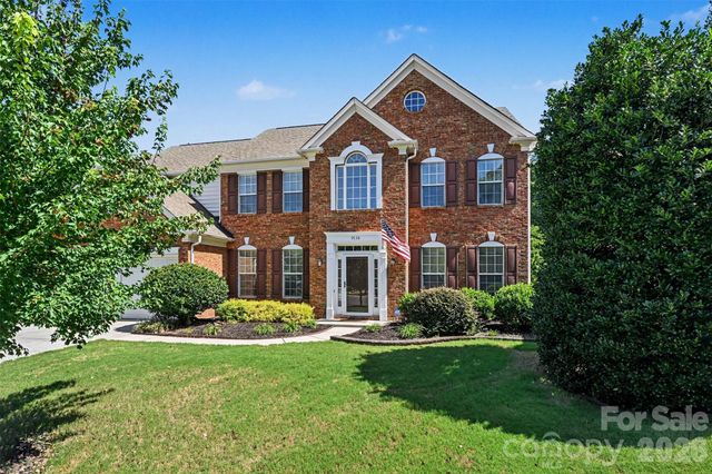 9538 Linden Tree Lane, Charlotte, NC 28277