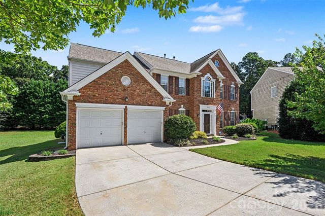 9538 Linden Tree Lane, Charlotte, NC 28277
