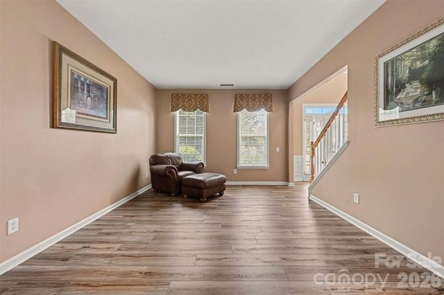 9538 Linden Tree Lane, Charlotte, NC 28277