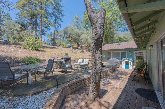 1479 Roaring Camp, Murphys, CA 95247