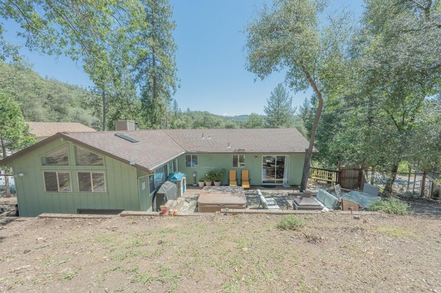 1479 Roaring Camp, Murphys, CA 95247