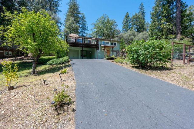 1479 Roaring Camp, Murphys, CA 95247