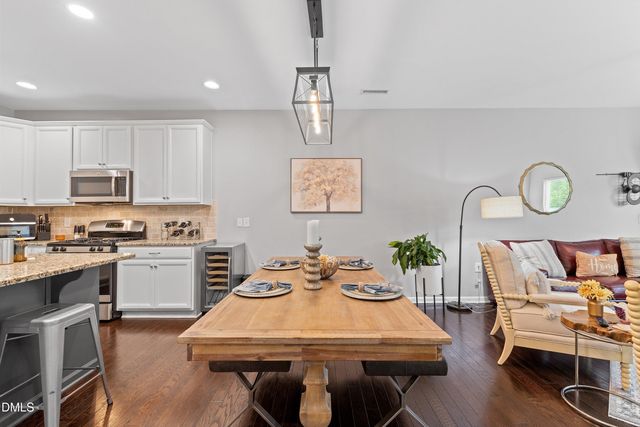 105 Writing Rock Place, Apex, NC 27539