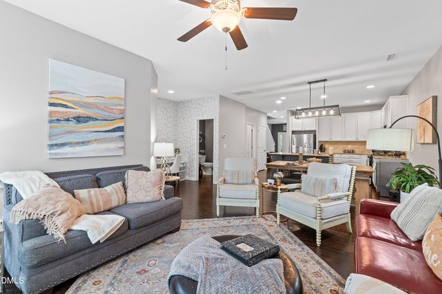 105 Writing Rock Place, Apex, NC 27539