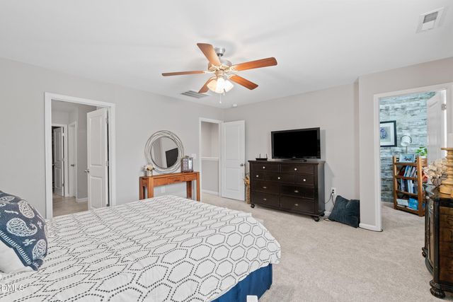 105 Writing Rock Place, Apex, NC 27539