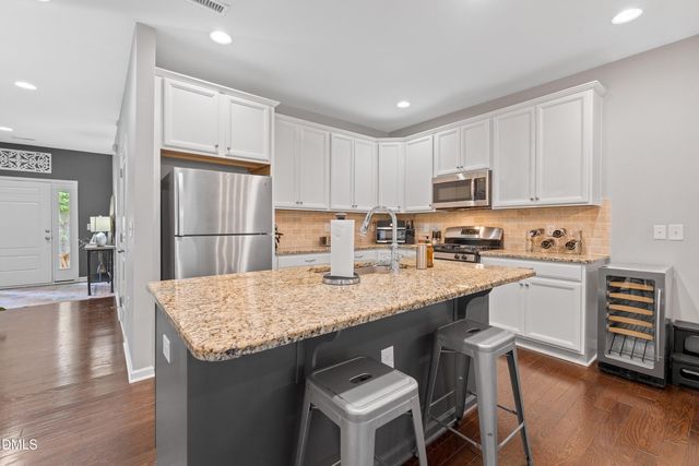 105 Writing Rock Place, Apex, NC 27539