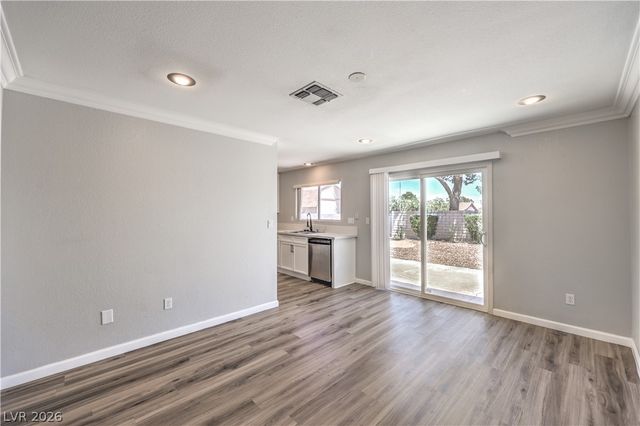 8392 Gresham Drive, Las Vegas, NV 89123