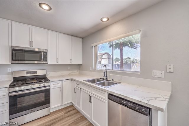 8392 Gresham Drive, Las Vegas, NV 89123