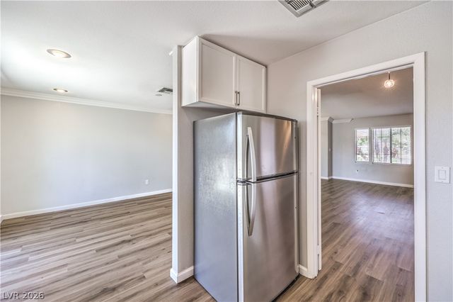 8392 Gresham Drive, Las Vegas, NV 89123