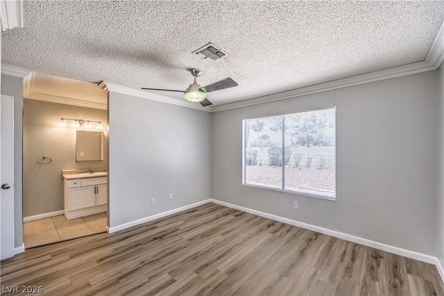 8392 Gresham Drive, Las Vegas, NV 89123