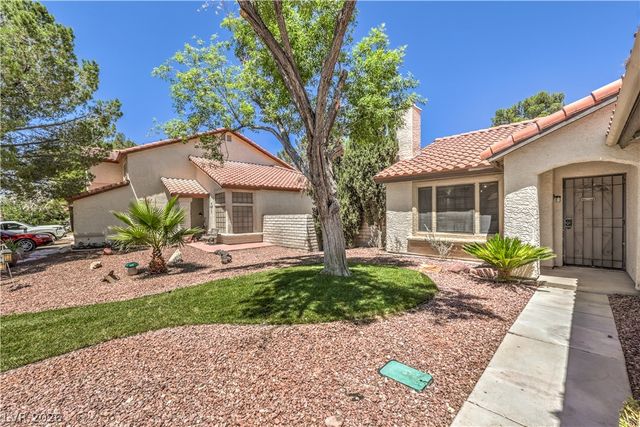8392 Gresham Drive, Las Vegas, NV 89123