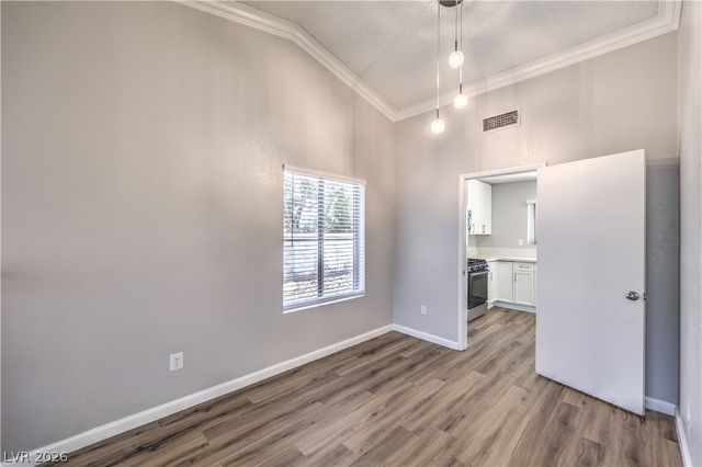 8392 Gresham Drive, Las Vegas, NV 89123