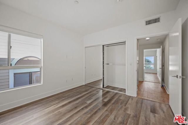 11818 Dorothy Street 303, Los Angeles, CA 90049