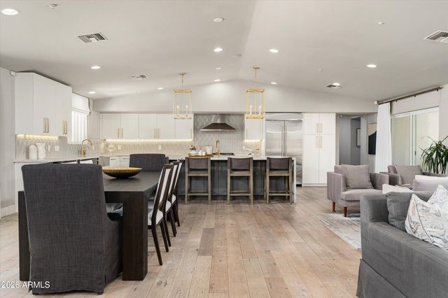 5242 N WOODMERE FAIRWAY --, Scottsdale, AZ 85250