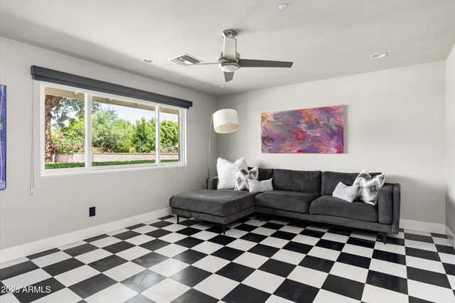 5242 N WOODMERE FAIRWAY --, Scottsdale, AZ 85250
