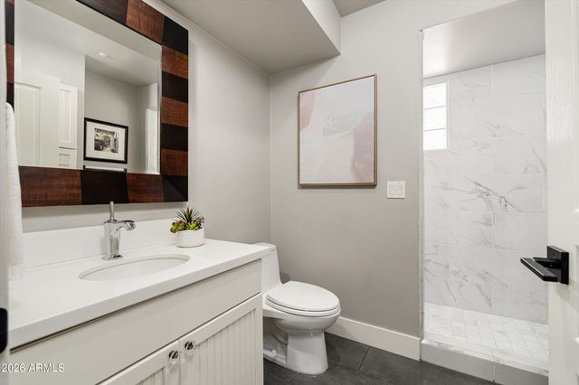 5242 N WOODMERE FAIRWAY --, Scottsdale, AZ 85250
