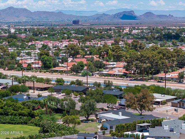 5242 N WOODMERE FAIRWAY --, Scottsdale, AZ 85250