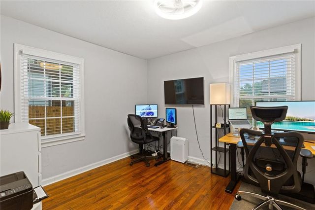 1045 Dell Avenue SE, Smyrna, GA 30080