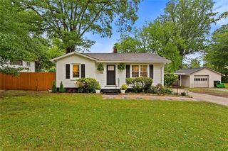 1045 Dell Avenue SE, Smyrna, GA 30080