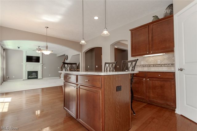 8375 Raleigh Place, Concord Twp, OH 44077