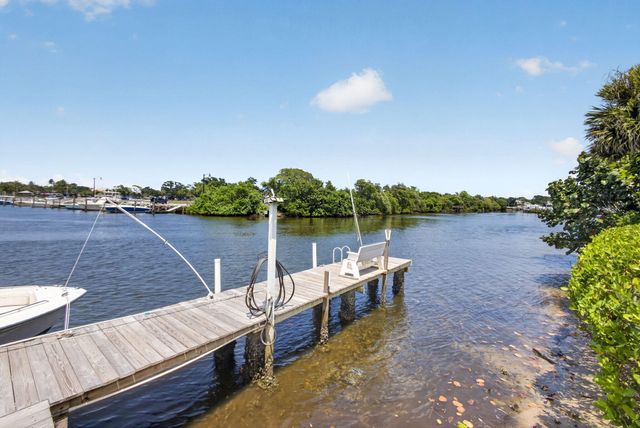 725 Hummingbird Way 109, North Palm Beach, FL 33408