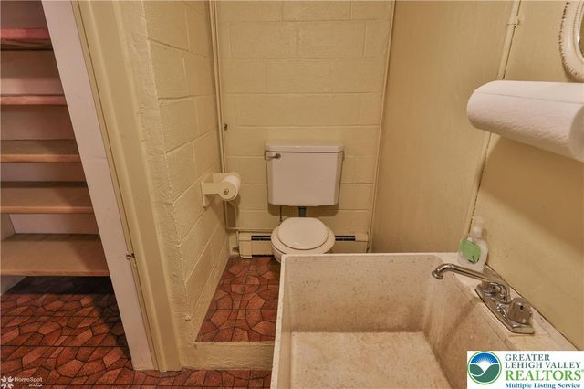 80 Echo Ridge Lane, Williams Twp, PA 18042