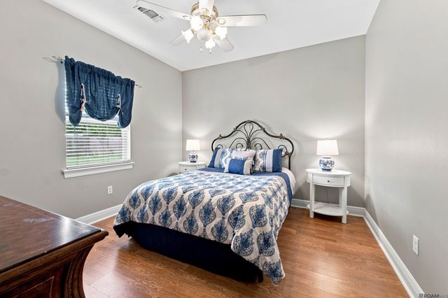 30886 Walker North Rd, Walker, LA 70785