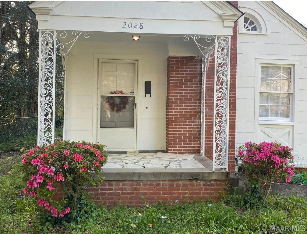 2028 RIDGE Avenue, Montgomery, AL 36106