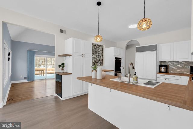 149 HIGHLAND TER, Princeton, NJ 08540