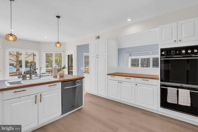 149 HIGHLAND TER, Princeton, NJ 08540