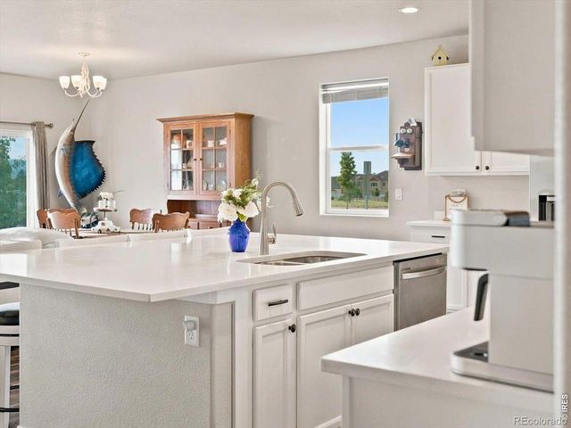2550 Doe Ridge Way, Johnstown, CO 80534