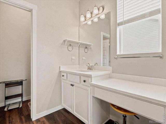 2550 Doe Ridge Way, Johnstown, CO 80534