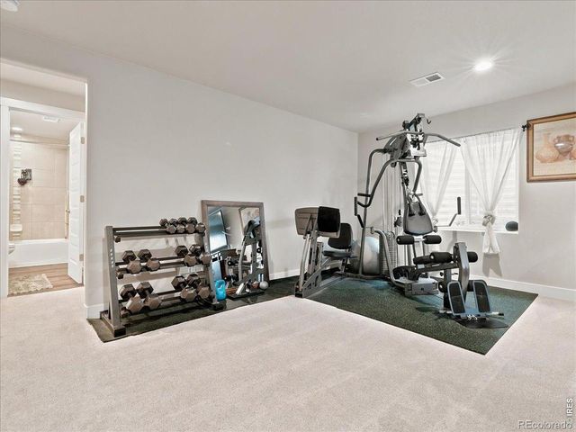 2550 Doe Ridge Way, Johnstown, CO 80534
