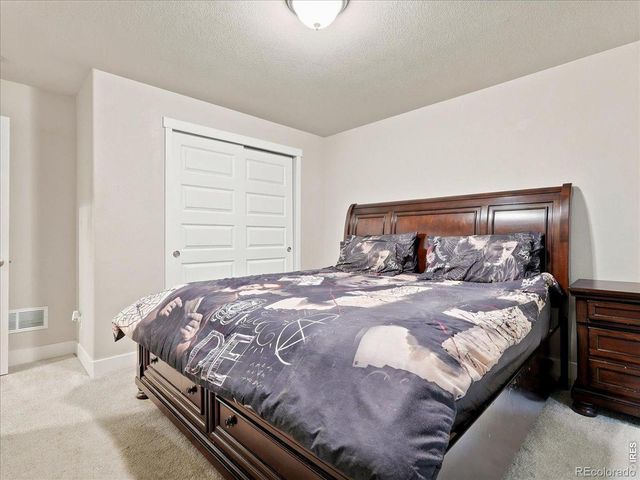 2550 Doe Ridge Way, Johnstown, CO 80534