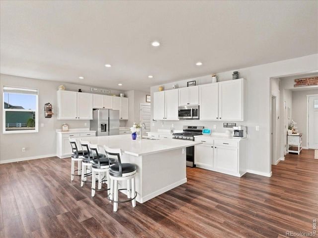 2550 Doe Ridge Way, Johnstown, CO 80534