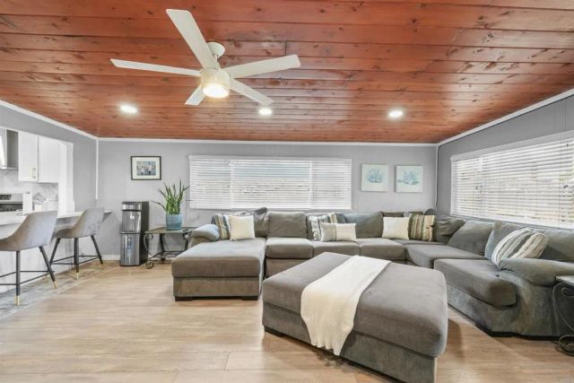 820 Blackwood Dr, San Diego, CA 92154