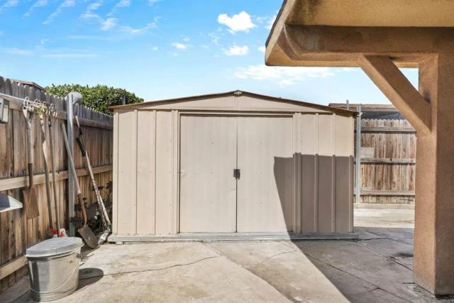 820 Blackwood Dr, San Diego, CA 92154