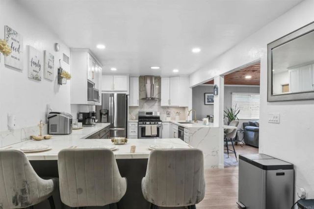 820 Blackwood Dr, San Diego, CA 92154