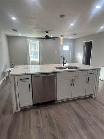 10525 Fairland Drive, Houston, TX 77051