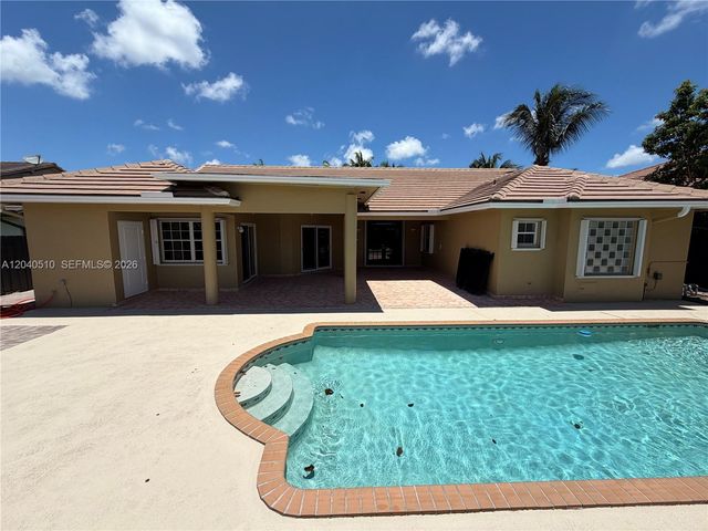 15836 SW 144th Pl, Miami, FL 33177
