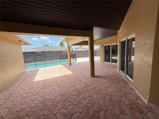 15836 SW 144th Pl, Miami, FL 33177