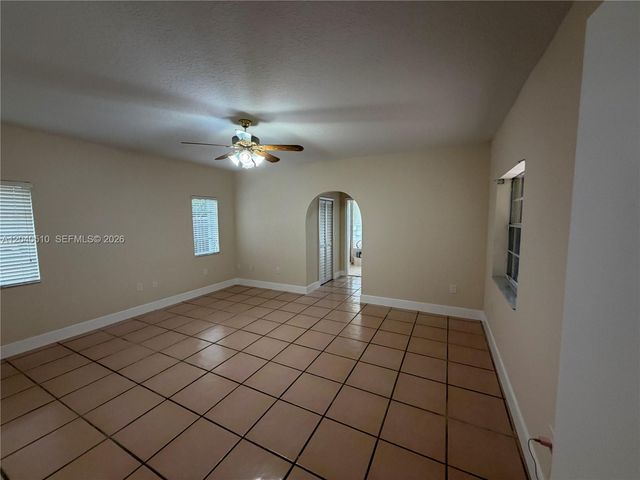 15836 SW 144th Pl, Miami, FL 33177