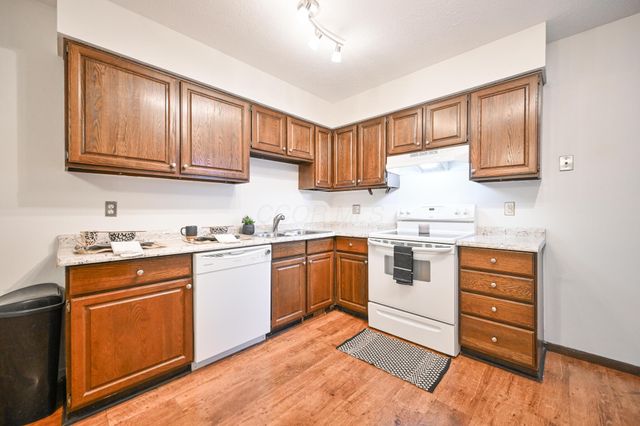 2159 Olympic Street, Springfield, OH 45503