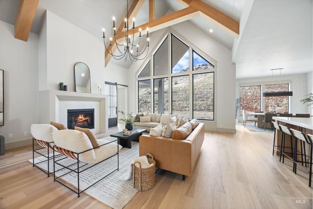 10685 N Badger Canyon Pl., Boise, ID 83714