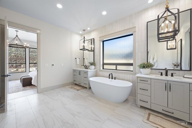 10685 N Badger Canyon Pl., Boise, ID 83714