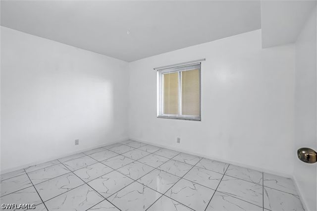 1000 Manatee RD A306, Naples, FL 34114