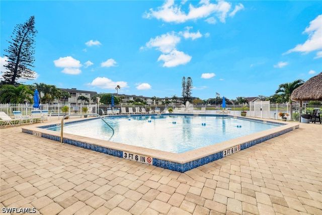 1000 Manatee RD A306, Naples, FL 34114